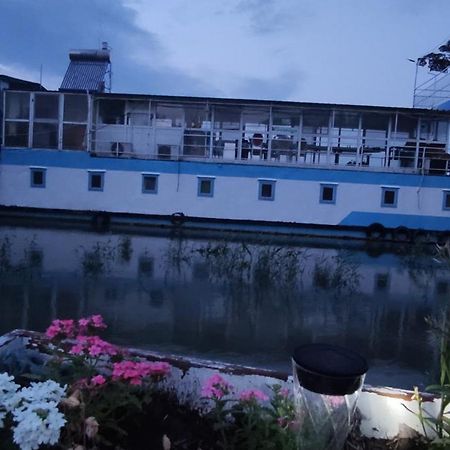 Pontonul Lui Cristian Hotel Mahmudia Exterior foto